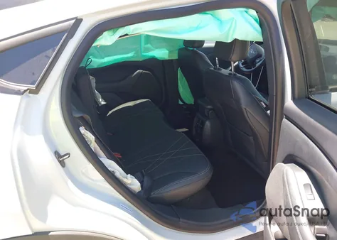 2022 Ford Mustang Mach-E Select z USA, uszkodzony, nr VIN 3FMTK1RMXNMA01224